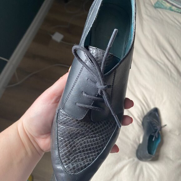 Beautiful Pointy Toe Real Leather Loafers - Picture 6 of 11